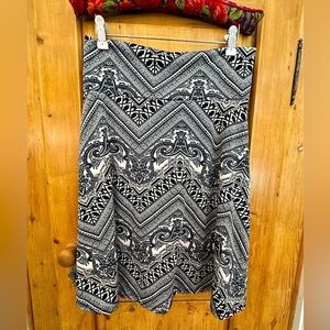 Thyme & Honey Black & White A Line Mini Skirt Size Medium